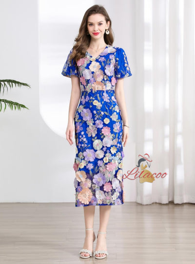 V-neck Bubble Sleeve Slim Three-dimensional Flower Dress