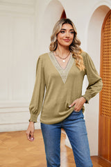 V-neck Lace Stitching Loose Long Sleeve T-shirt