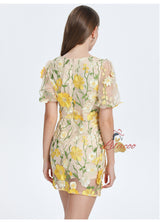 Seaside Flower V-neck Bubble Sleeve Dress