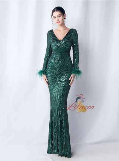 Long Sleeve V-neck Mermaid Sequins Prom Dress