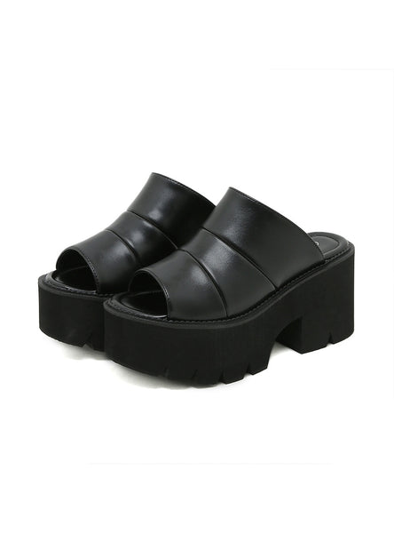 Outdoor Thick Soles Thick Heels Slippers