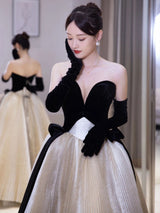 Pleats Strapless Black Velvet Prom Dress