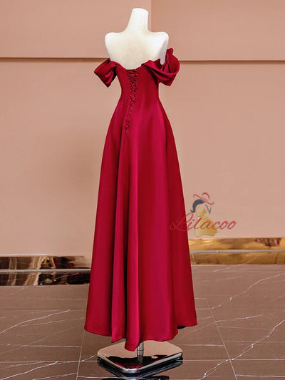 Burgundy Satin Pleats Prom Dress