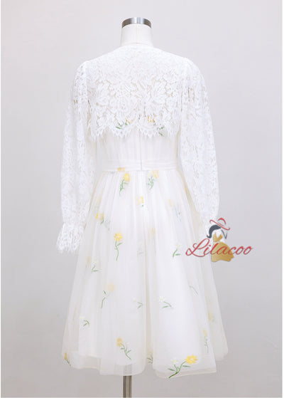 Round Neck Flared Sleeve Lace Sling Dress