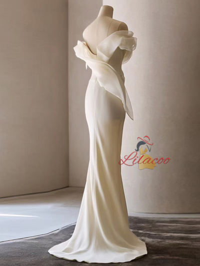 Ivory Mermaid Off the Shoulder Wedding Dress