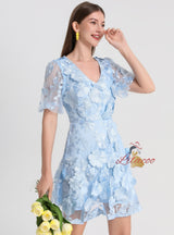 V-neck Slim Lace Short Dress