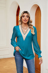 V-neck Lace Stitching Long Sleeve T-shirt