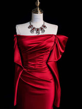 Burgundy Mermaid Satin Pleats Prom Dress