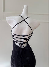 Slim Lace Strap Party Dress