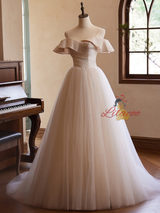 Champagne Tulle Pleats Wedding Dress
