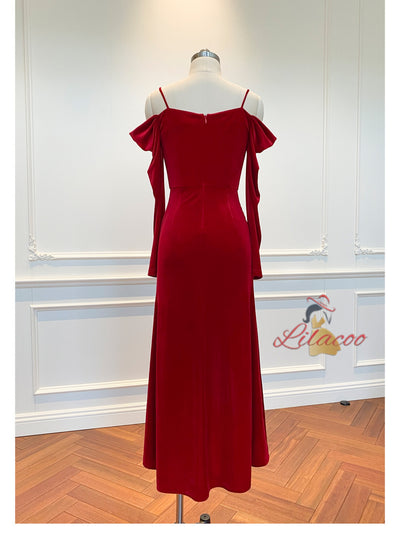 Red Velvet Long Sleeve Pleats Prom Dress