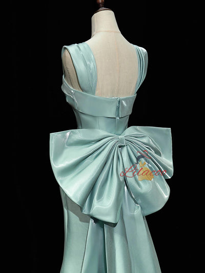 Green Mermaid Straps Prom Dress With Bow