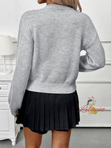 Solid Color Three-dimensional Flower Round Neck Sweater