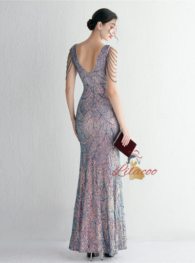 Sexy V-neck Sleeveless Beading Prom Dress