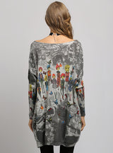 Large Size Printed Bat Sleeve Sweater