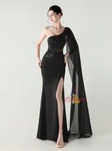 Mermaid One Shoulder Appliques Split Prom Dress