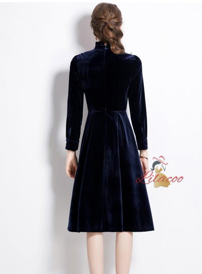 Long Sleeve Velvet Slim Dress