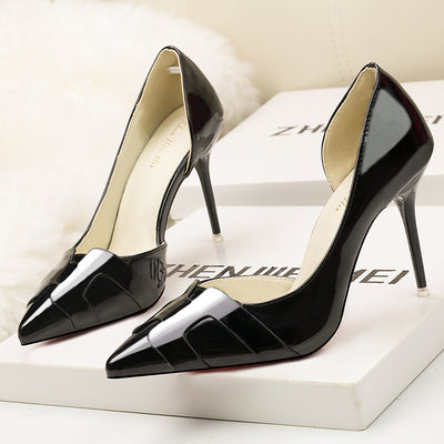 Side Hollow Pointed Solid Patent Leather Shoes