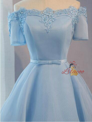 White Lace Appliques Short Sleeve Homecoming Dress
