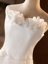 White Satin Strapless 3D Appliques Wedding Dress