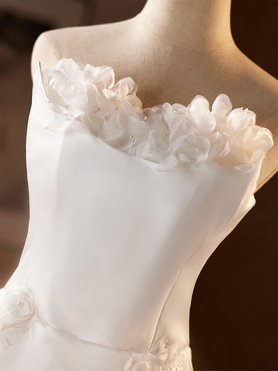 White Satin Strapless 3D Appliques Wedding Dress