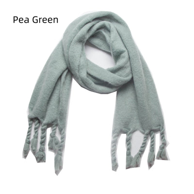 Autumn and Winter Knotted Thick Braid Tassel Scarf