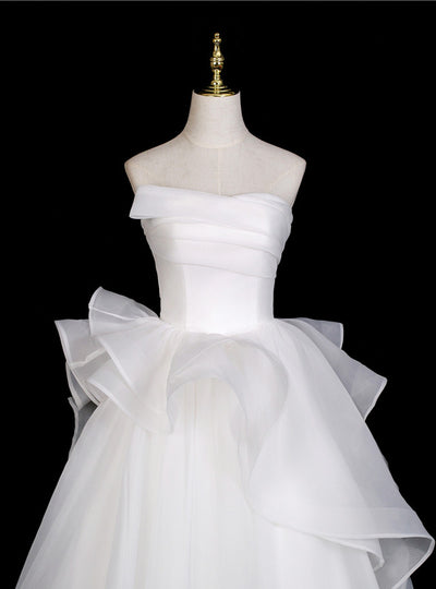 White Tulle Strapless Pleats Wedding Dress