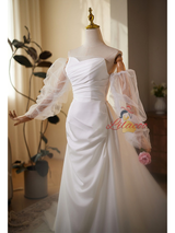 White Strapless Pleats Wedding Dress