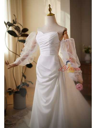 White Strapless Pleats Wedding Dress