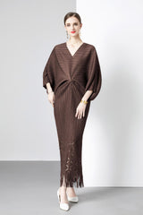 Loose Bat Sleeve V-neck Fringed Pleated Dress