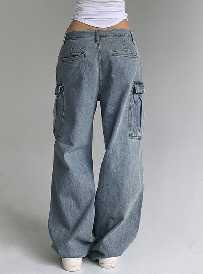 Pleated Low Waist Pocket Straight Jeans
