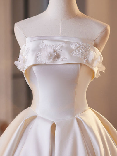 Ivory Satin Strapless Appliques Wedding Dress