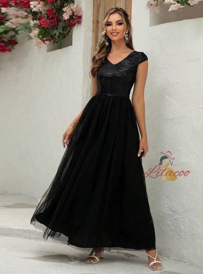 Contrast Sequined Mesh V-neck Dress