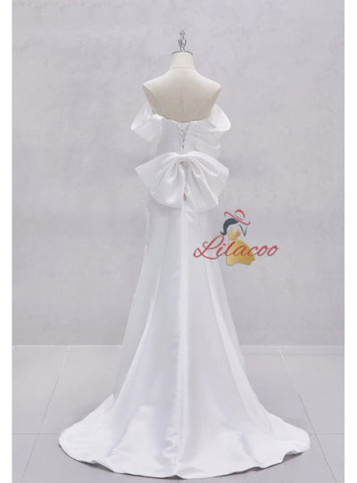 White Mermaid Satin Pleats Wedding Dress