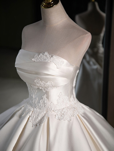 Ivory Ball Gown Satin Strapless Lace Wedding Dress
