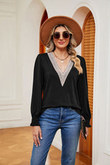 V-neck Lace Stitching Loose Long Sleeve T-shirt