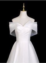 White Tulle Off the Shoulder Wedding Dress