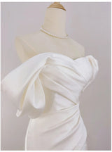 White Mermaid Satin Pleats Wedding Dress