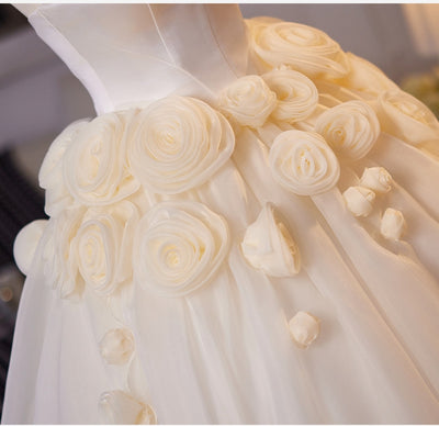 Ivory Tulle Strapless 3D Flower Wedding Dress