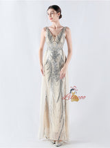 Mermaid V-neck Sequins Beading Prom Dress