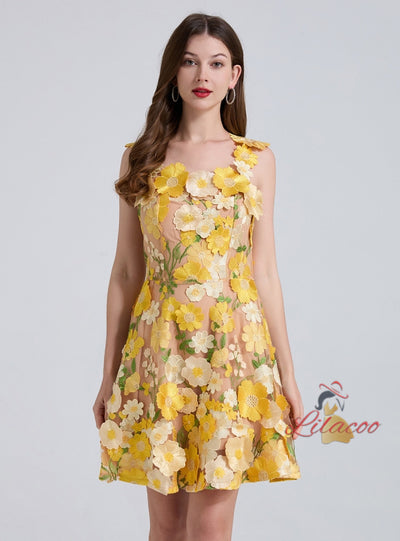 Slim Embroidered Flower Dress
