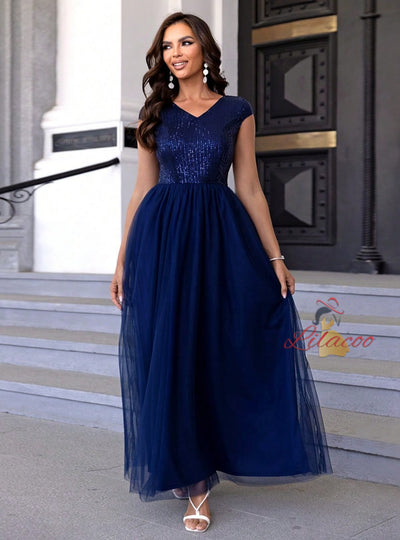 Contrast Sequined Mesh V-neck Dress