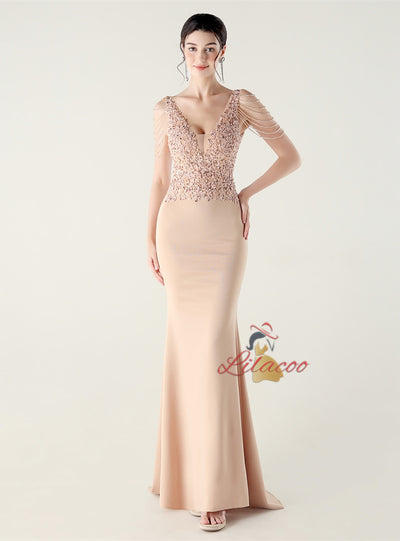 Mermaid V-neck Appliques Beading Prom Dress