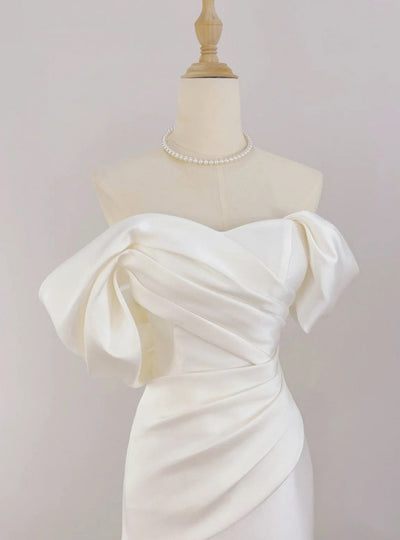 White Mermaid Satin Pleats Wedding Dress