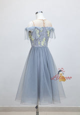 Gray Tulle Lace Pearls Prom Dress