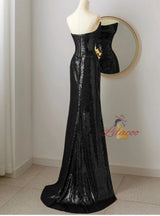 Burgundy Mermaid Sequins Pleats Prom Dress