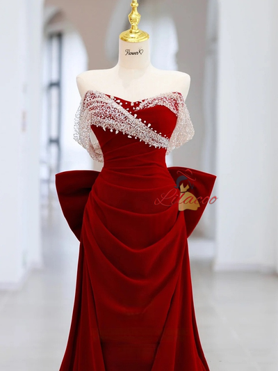 Burgundy Velvet Pleats Beading Prom Dress