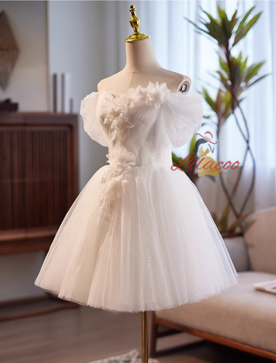 White Tulle Pleats 3D Flower Wedding Dress