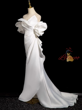 White Mermaid Satin Pleats Wedding Dress