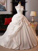Fashion White Strapless 3D Flower Wedding Dress